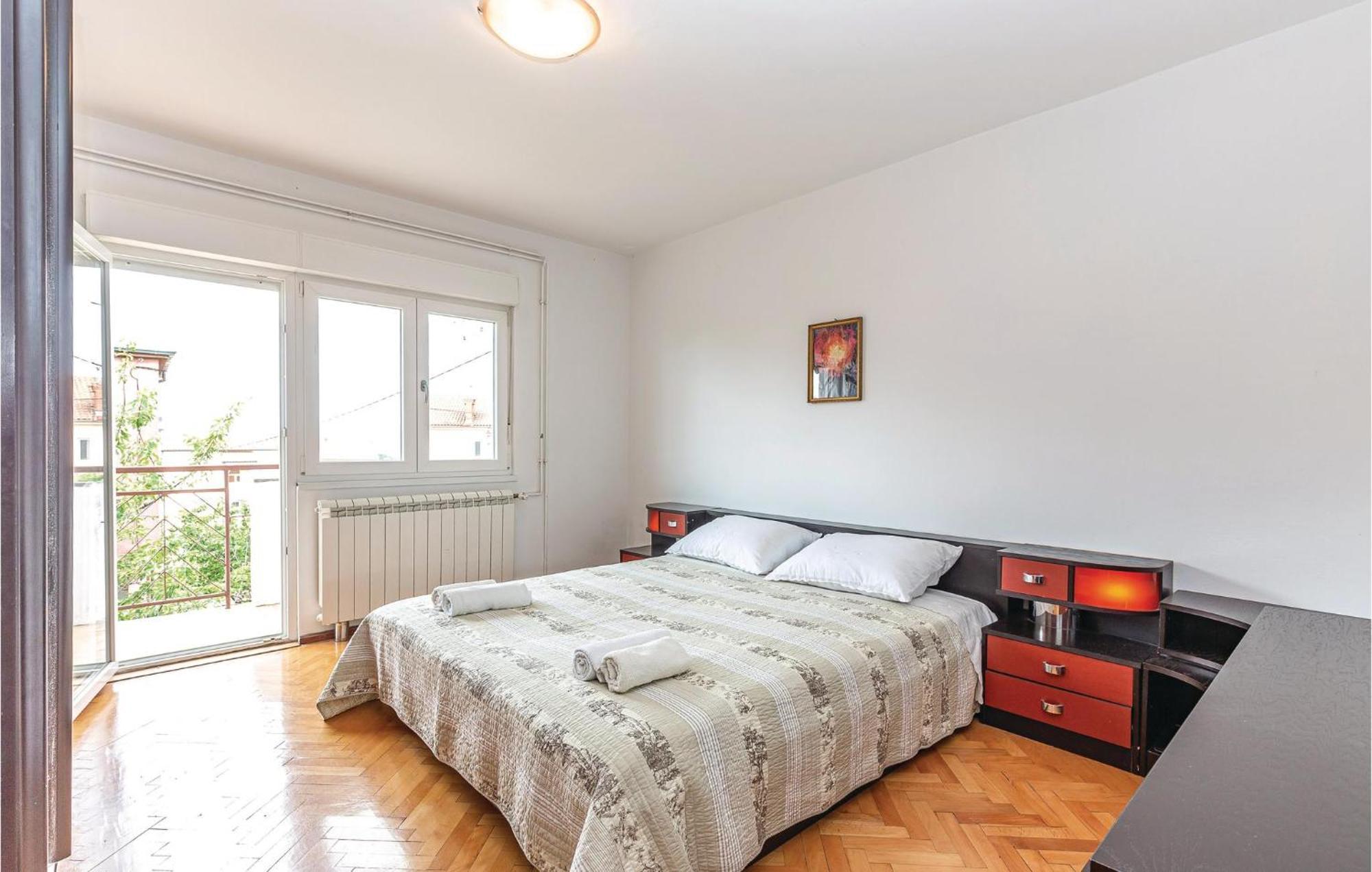 Amazing Apartment In Rijeka With Wifi Exterior foto