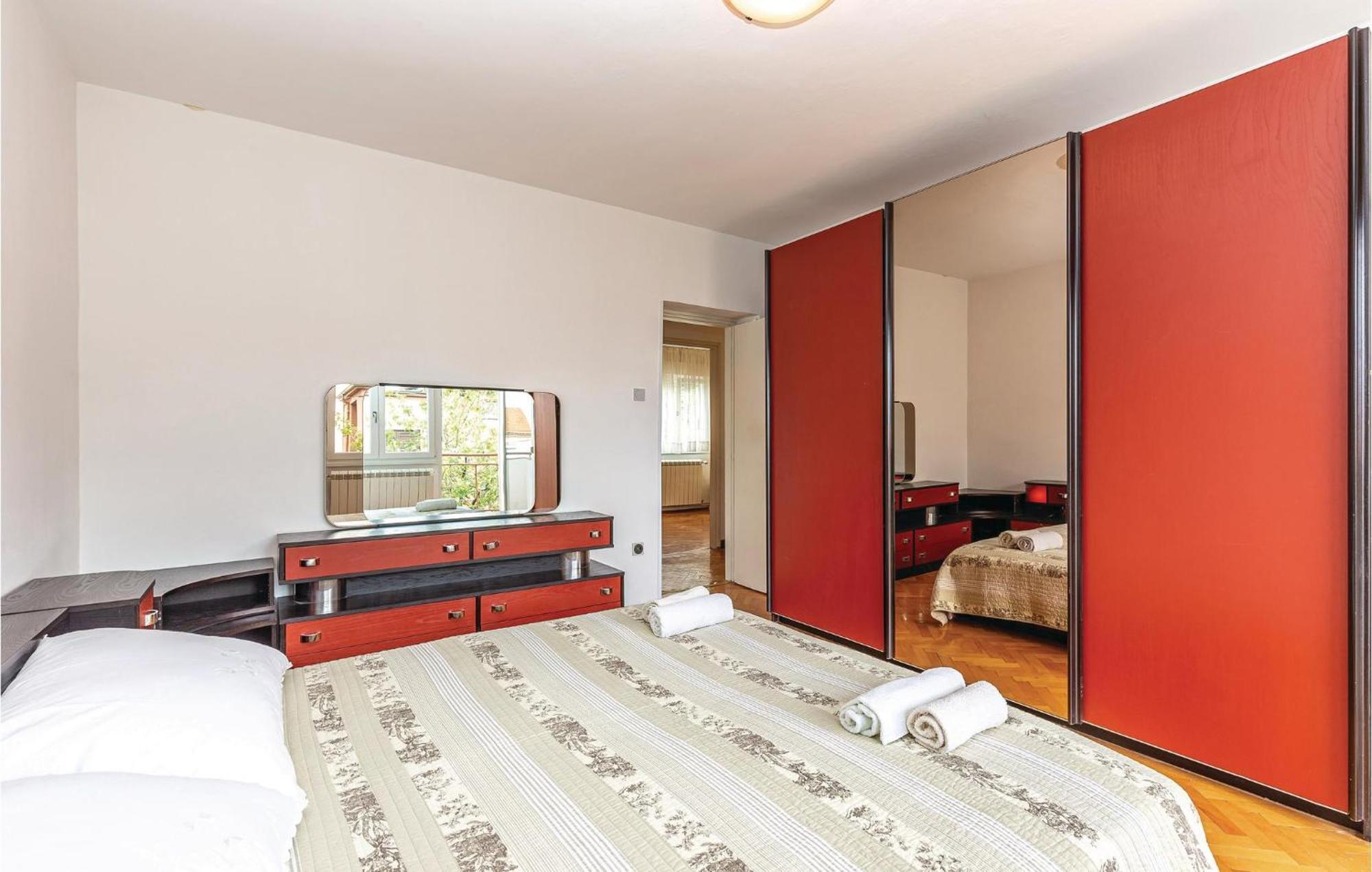 Amazing Apartment In Rijeka With Wifi Exterior foto